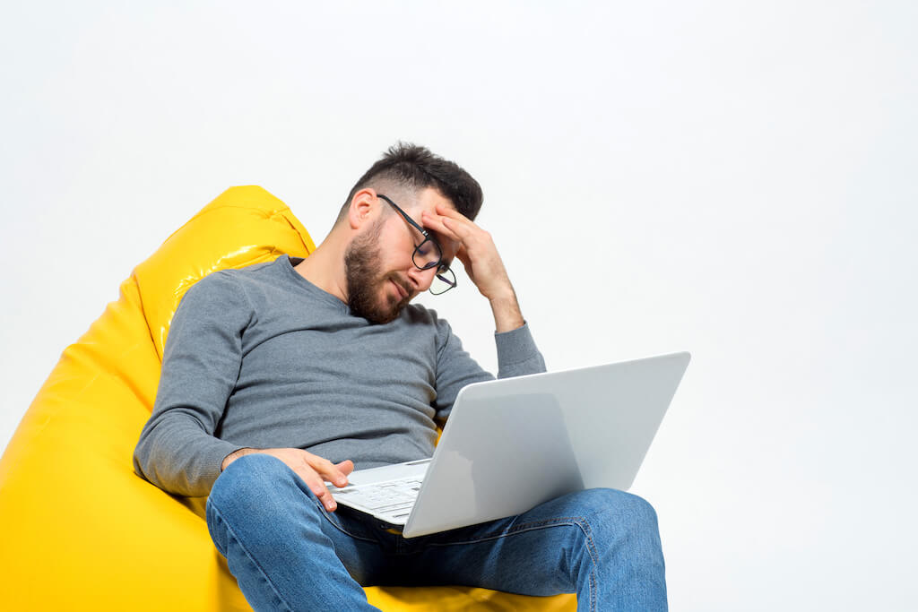 List gończy sprzed 15 lat i odmowa wydania paszportu, co możesz zrobić?