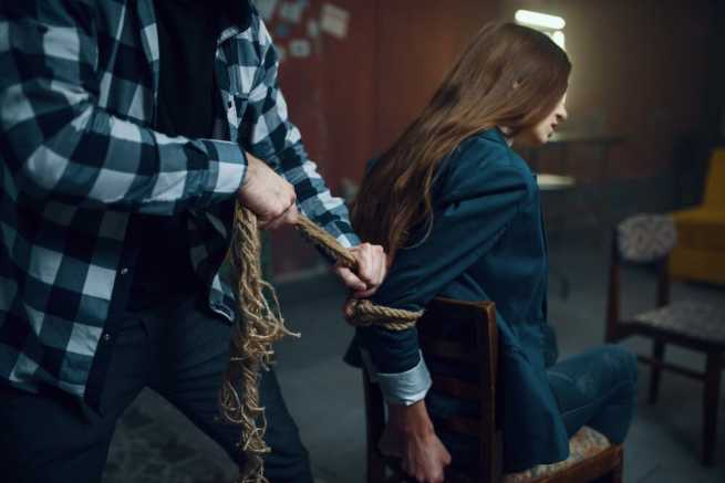 Definicja i konsekwencje prawne handlu ludźmi