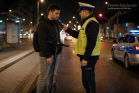 Alkohol na hulajnodze elektrycznej – co grozi po kontroli?